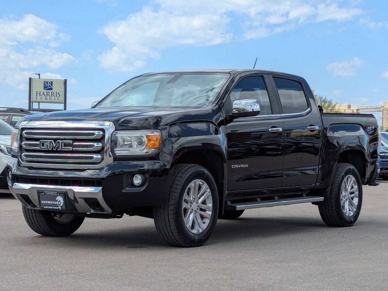 Used 2015 GMC Canyon SLT AWD/4WD image 8