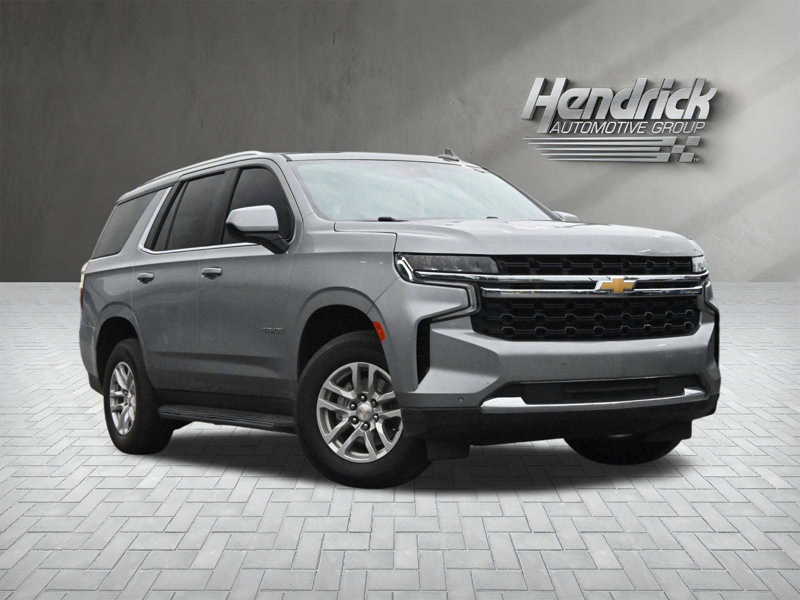 Used 2023 Chevrolet Tahoe LS AWD/4WD image 2