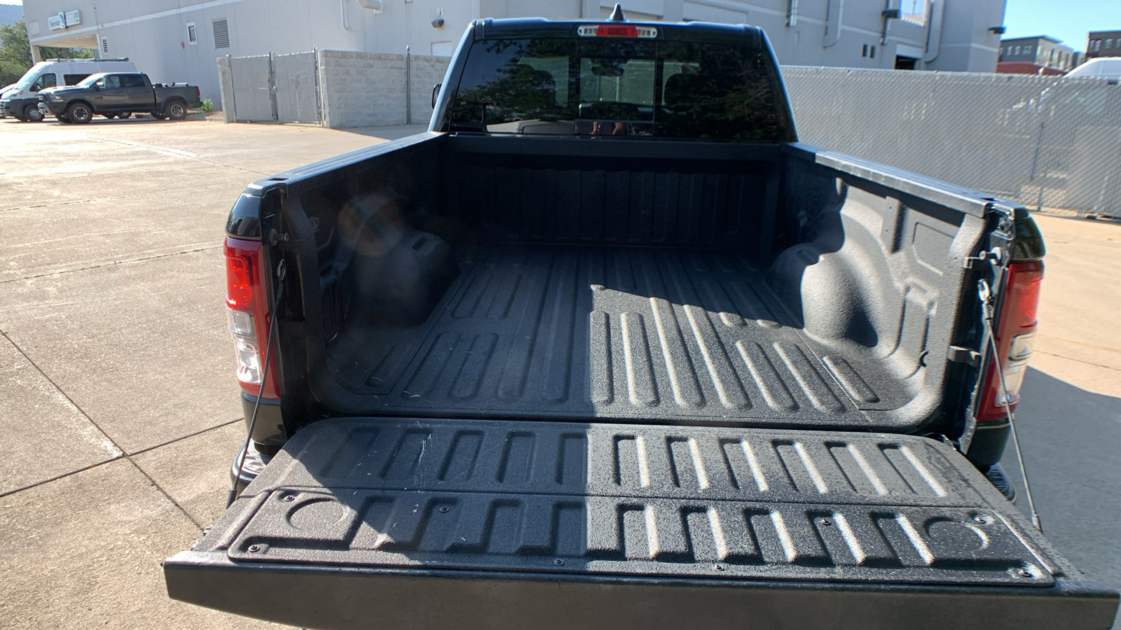Used 2020 RAM 1500 Big Horn AWD/4WD image 26