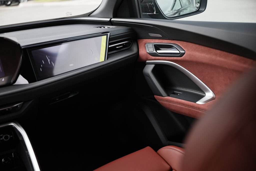 New 2026 Audi SQ5 Premium Plus AWD/4WD image 31