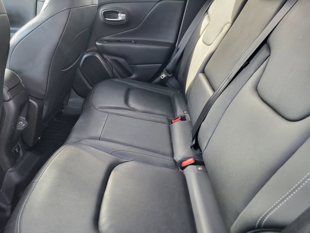 Used 2020 Jeep Renegade Limited image 29