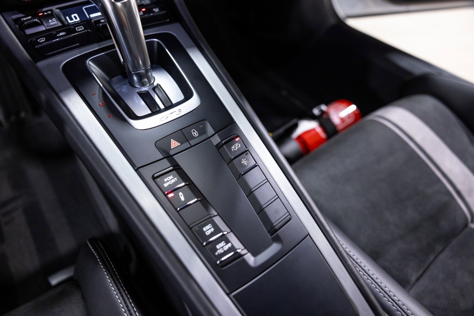 Used 2018 Porsche 911 GT3 image 43