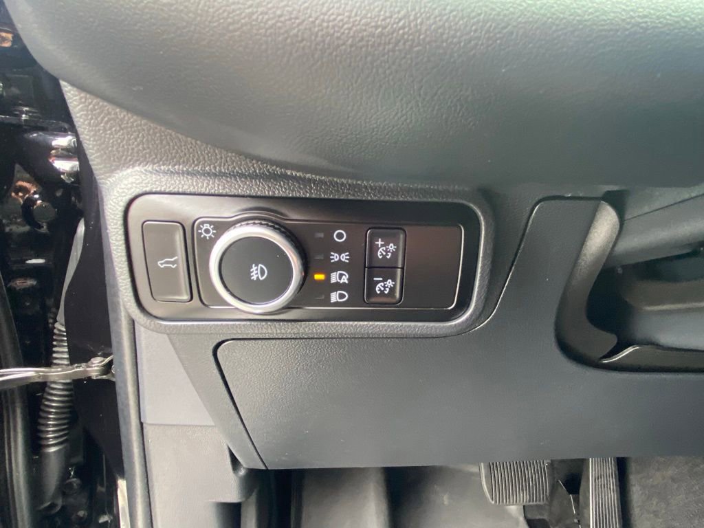 Certified 2025 Ford Explorer ST-Line image 12