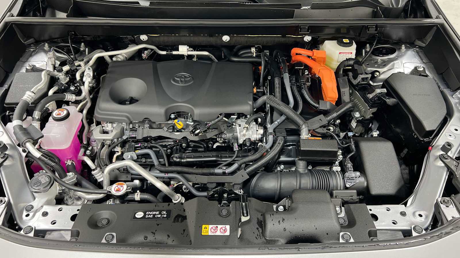 New 2024 Toyota RAV4 XSE w/ Weather Package image 31