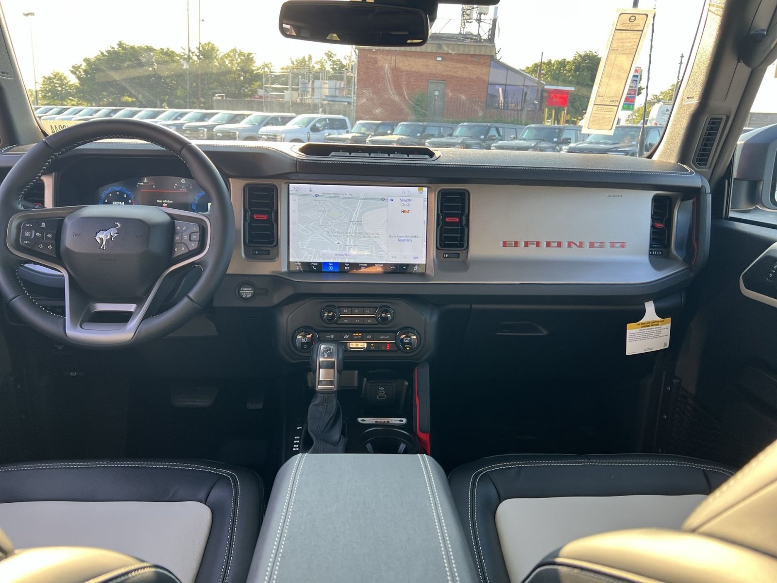 New 2026 Ford Bronco Outer Banks w/ Sasquatch Package AWD/4WD image 23