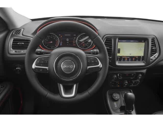 Used 2019 Jeep Compass Trailhawk w/ Cold Weather Group AWD/4WD image 9