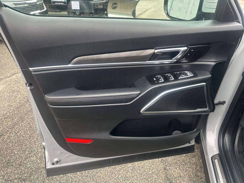 Used 2024 Kia Telluride SX Prestige X-Pro image 8