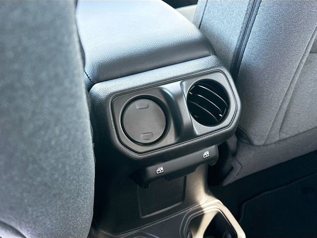 New 2026 Jeep Gladiator Sport image 17