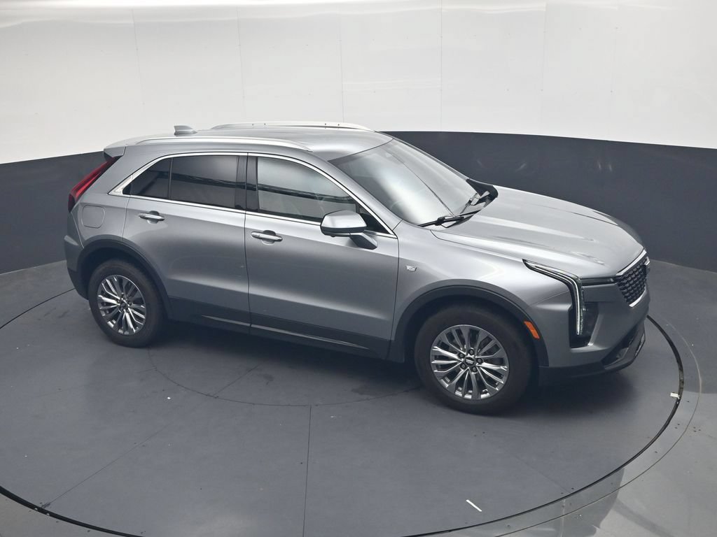Used 2025 Cadillac XT4 Premium Luxury FWD image 30