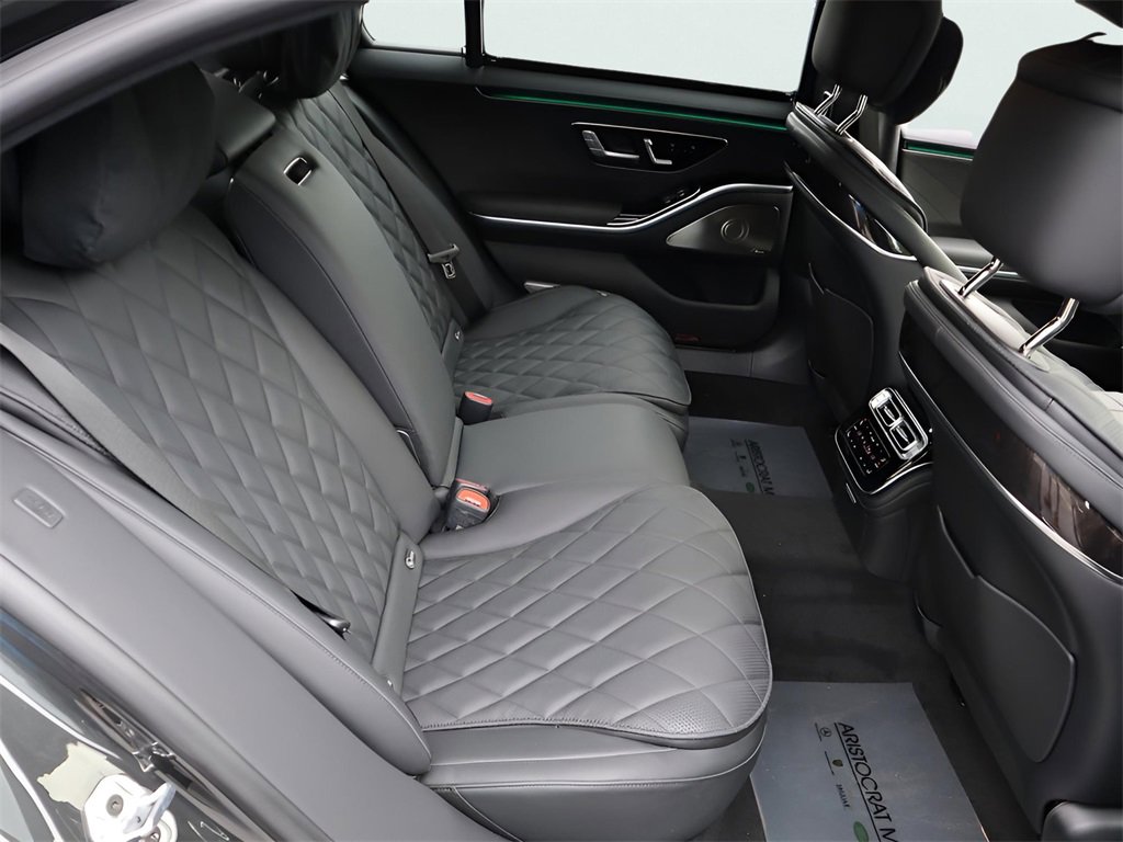 New 2026 Mercedes-Benz S 580 4MATIC Sedan image 15