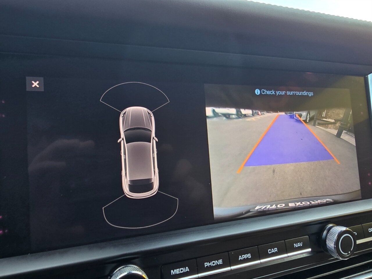 Used 2019 Porsche Macan S image 10