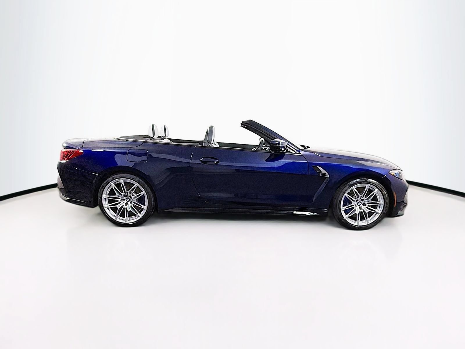 New 2027 BMW M4 xDrive Competition AWD/4WD image 15