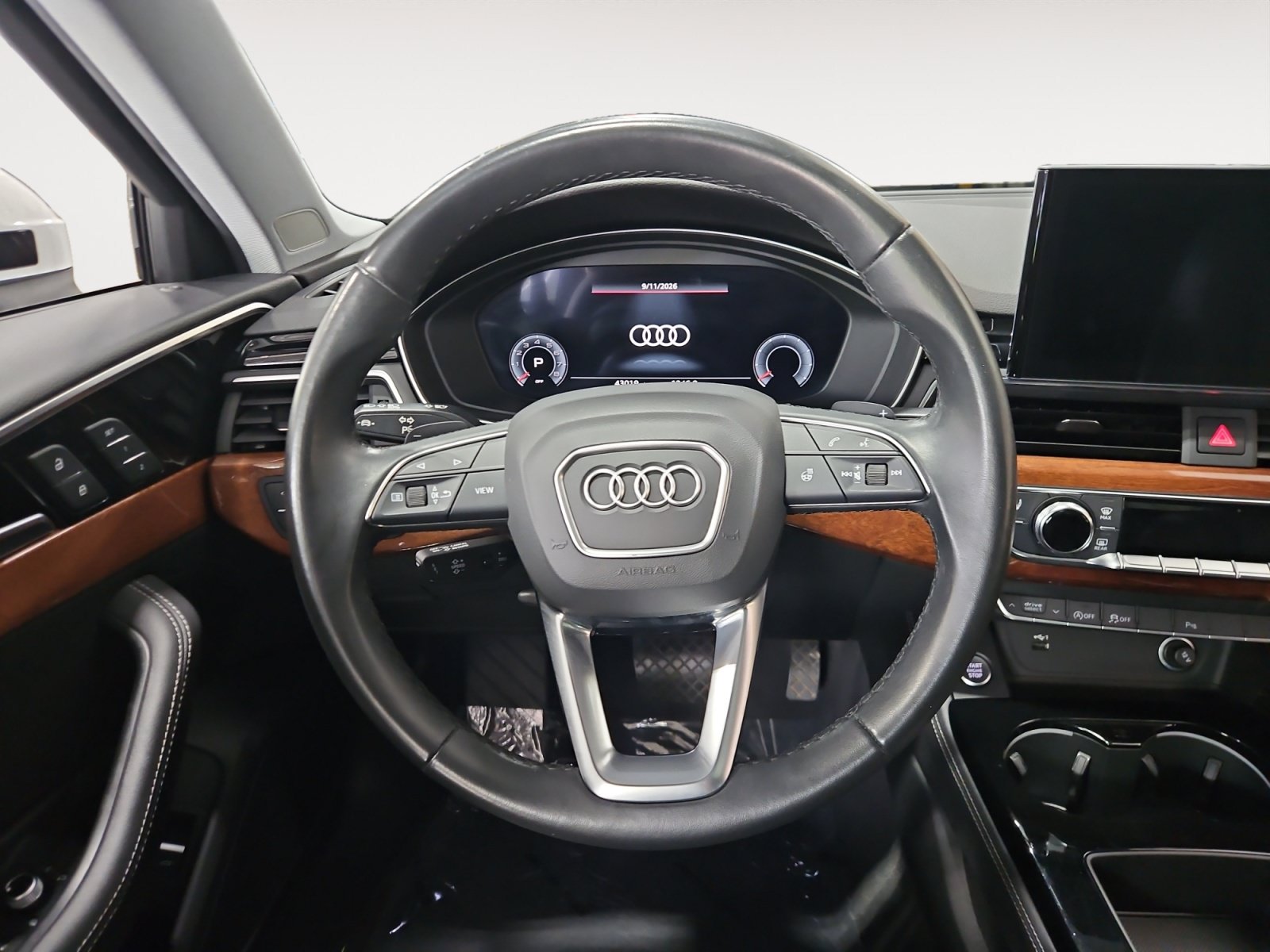 Used 2023 Audi A4 2.0T Premium Plus AWD/4WD image 12