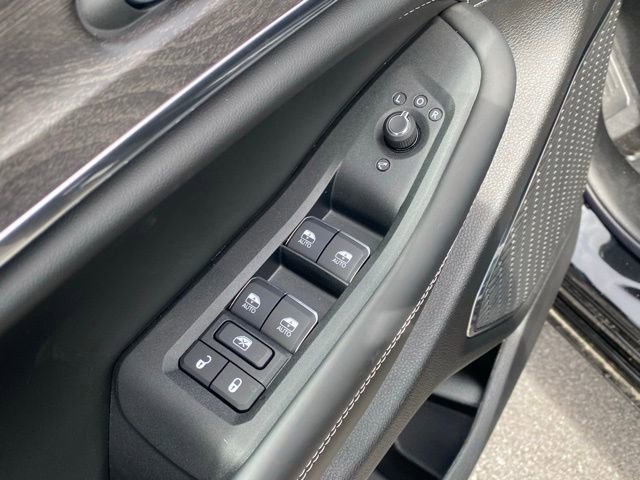 New 2025 Jeep Grand Cherokee Overland w/ Adv Protech Group III image 13