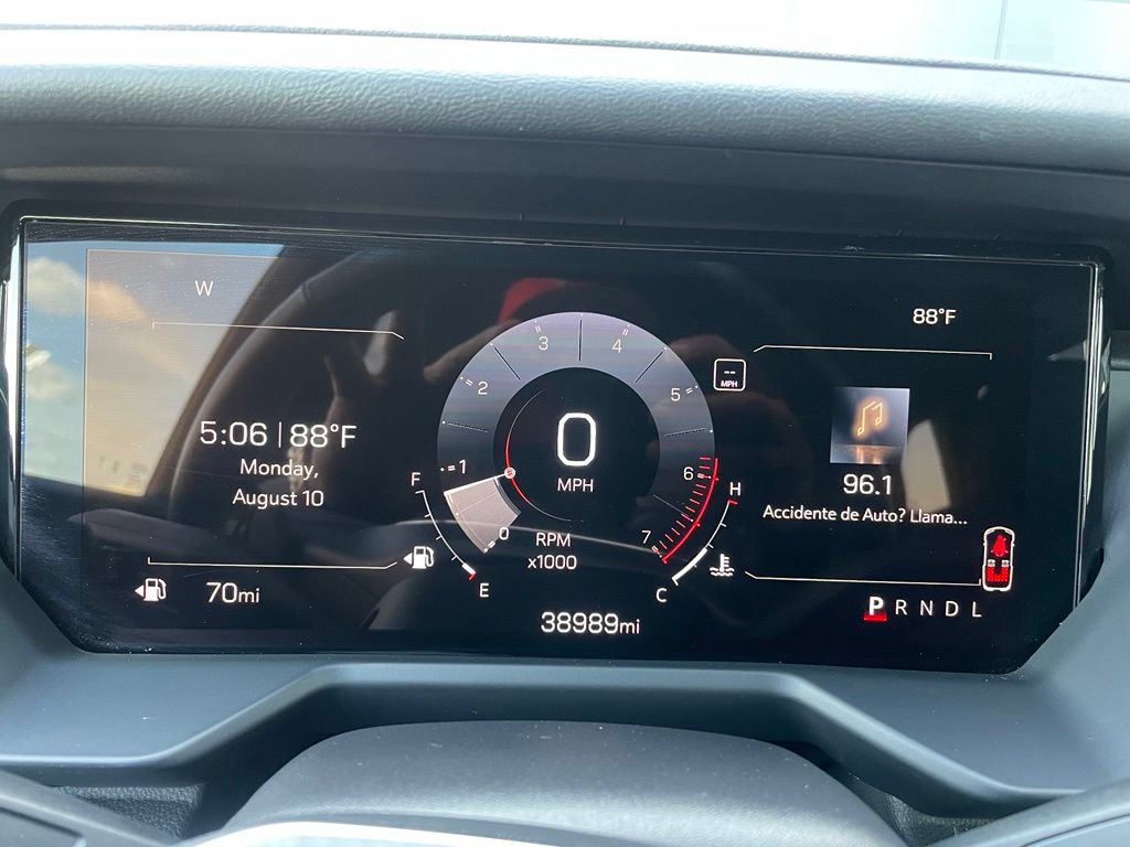 Used 2024 GMC Acadia Elevation FWD image 7