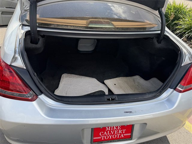 Used 2009 Toyota Avalon Limited image 24