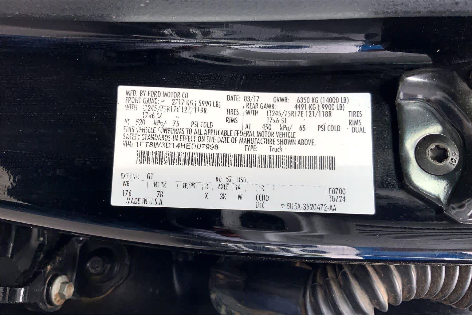 Used 2017 Ford F350 Platinum w/ Platinum Ultimate Package AWD/4WD image 37