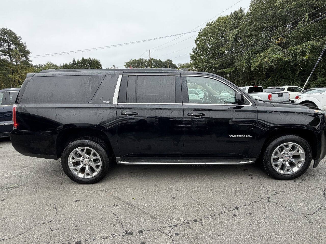 Used 2016 GMC Yukon XL SLT w/ Open Road Package RWD image 4