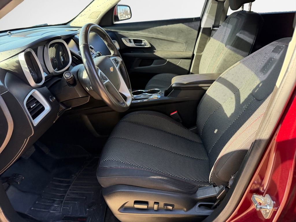Used 2016 Chevrolet Equinox LT w/ Convenience Package image 12