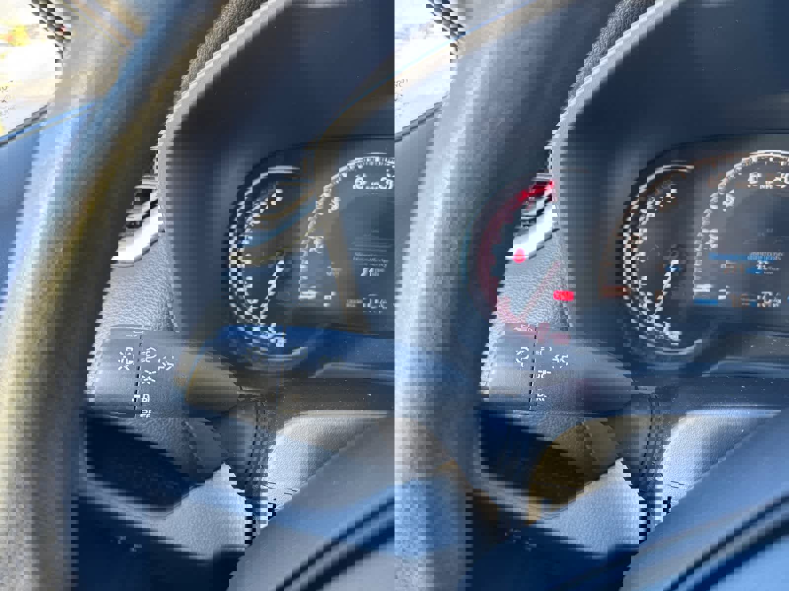 Used 2024 Toyota RAV4 LE image 18