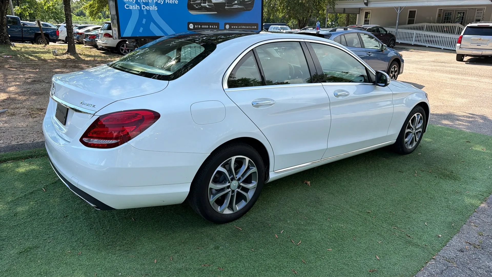 Used 2015 Mercedes-Benz C 300 4MATIC Sedan image 6