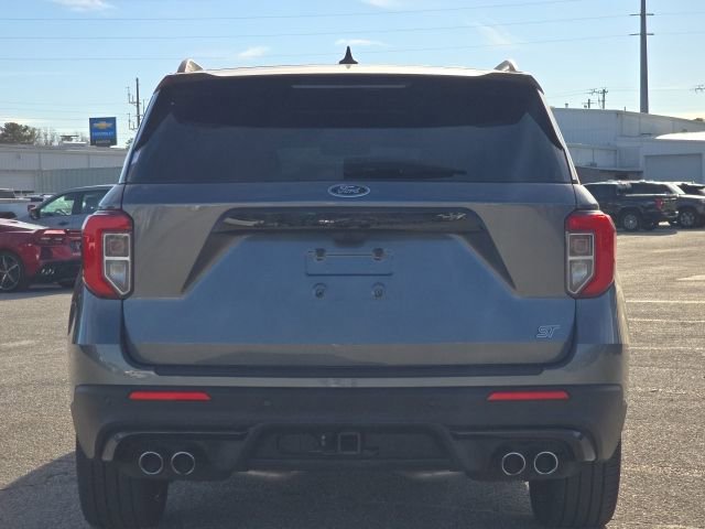 Used 2024 Ford Explorer ST w/ Equipment Group 401A image 4