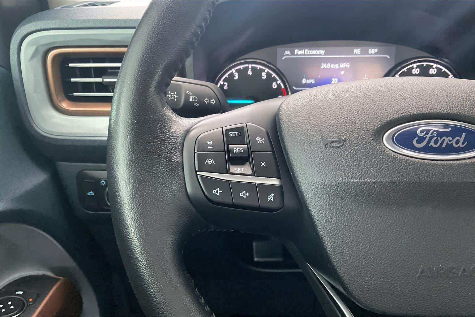 Used 2022 Ford Maverick Lariat w/ Lariat Luxury Package FWD image 24