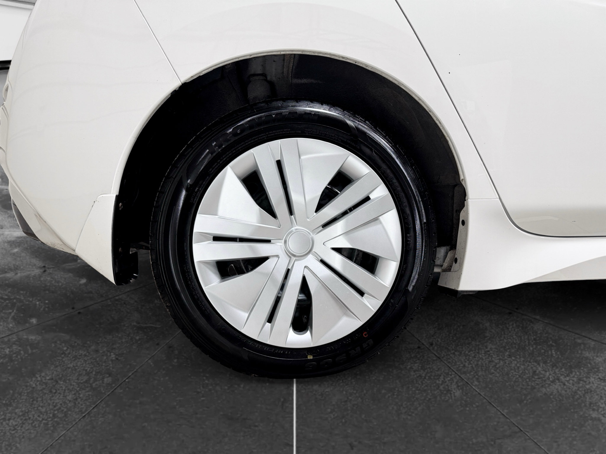 Used 2023 Nissan Leaf S FWD image 30
