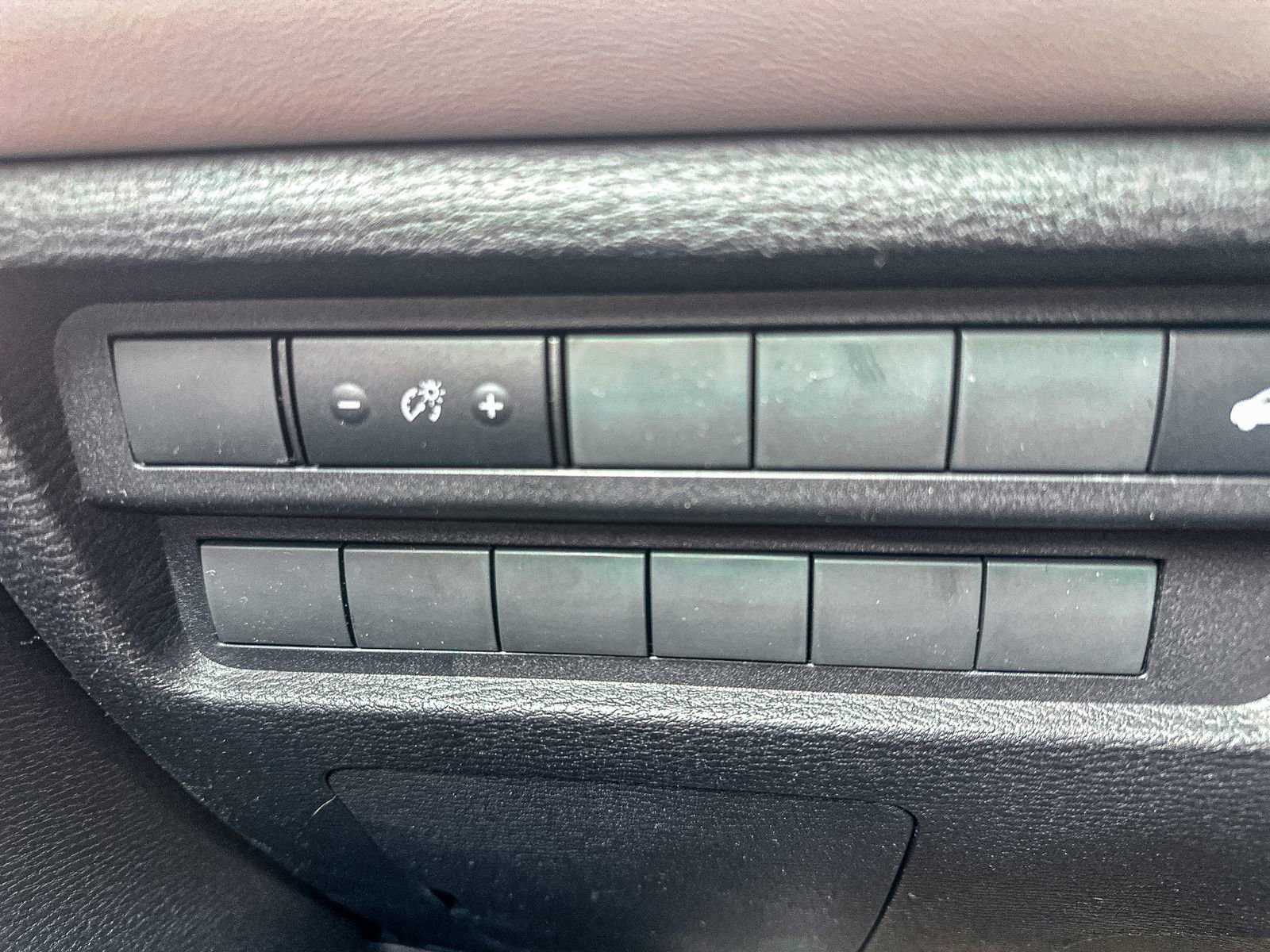New 2025 Mitsubishi Outlander AWD image 21