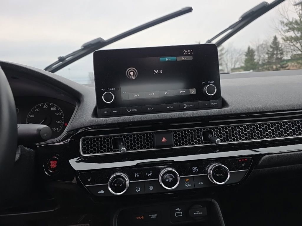 Used 2023 Honda Civic EX image 17