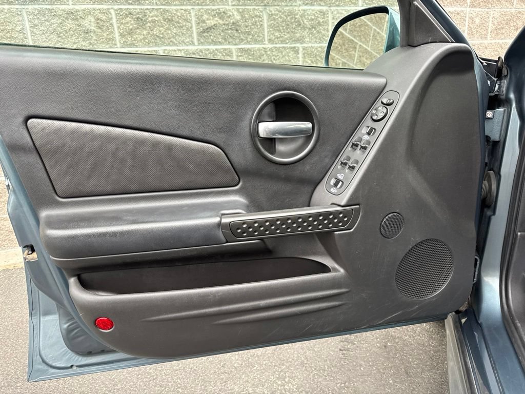 Used 2006 Pontiac Grand Prix w/ Security Package FWD image 11