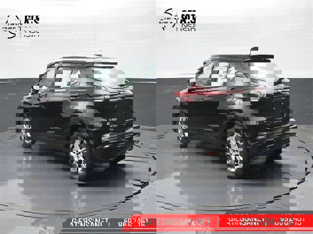 New 2025 Nissan Kicks Play S image 3