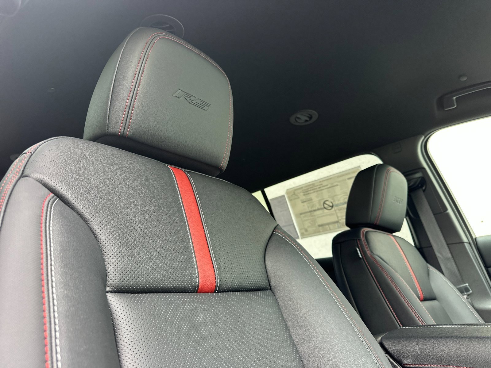 New 2026 Chevrolet Traverse RS w/ LPO, Floor Liner Package image 20