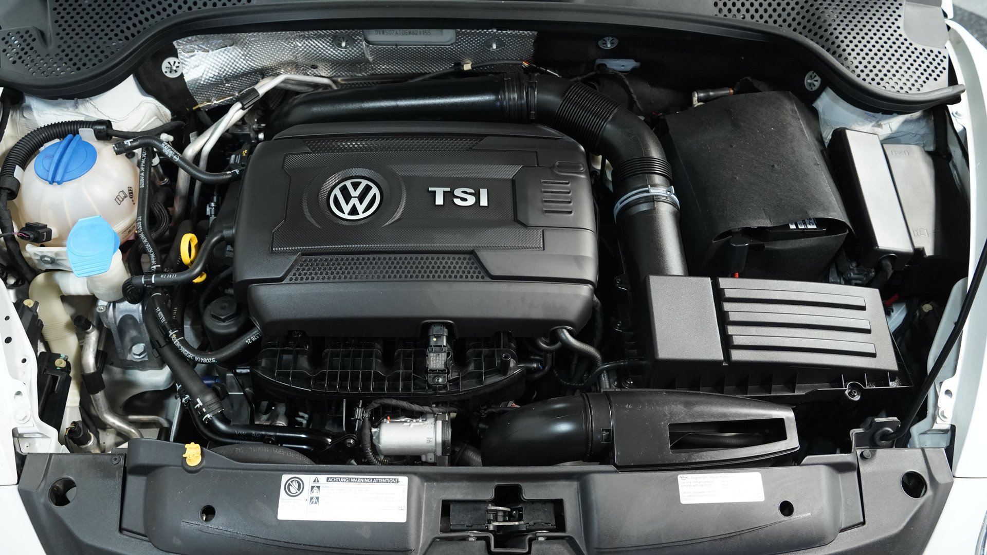 Used 2014 Volkswagen Beetle 1.8T image 3