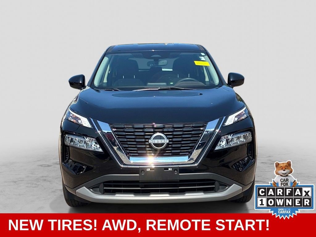 Certified 2023 Nissan Rogue SV AWD/4WD image 2