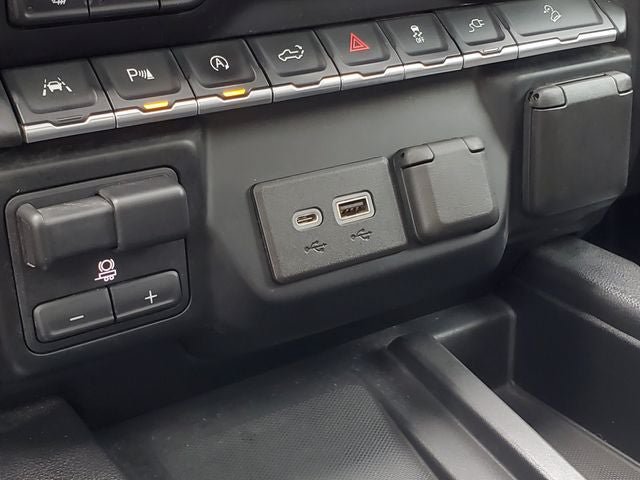 Used 2019 GMC Sierra 1500 AT4 w/ AT4 Premium Package AWD/4WD image 23