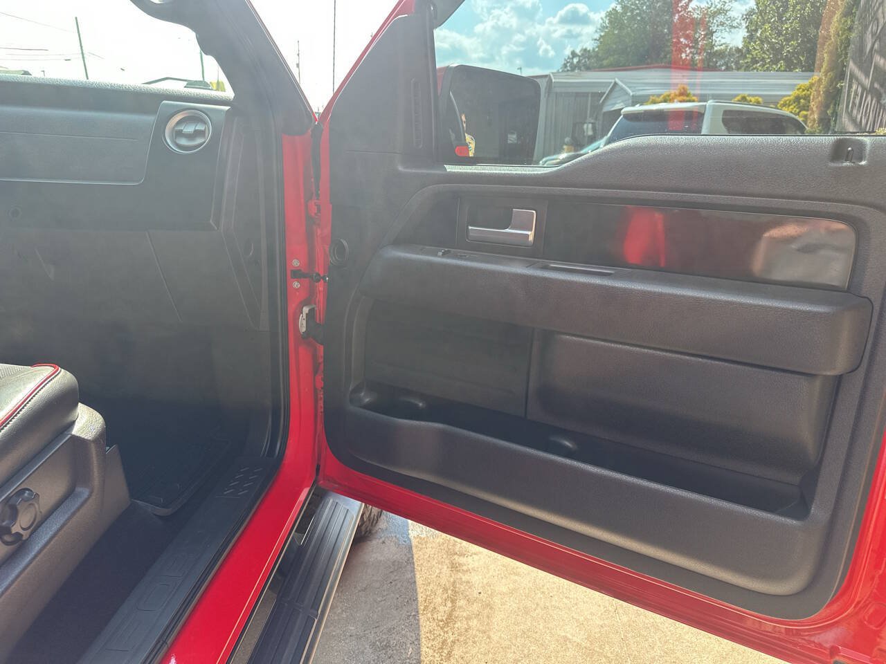Used 2014 Ford F150 FX4 w/ FX Appearance Package AWD/4WD image 13