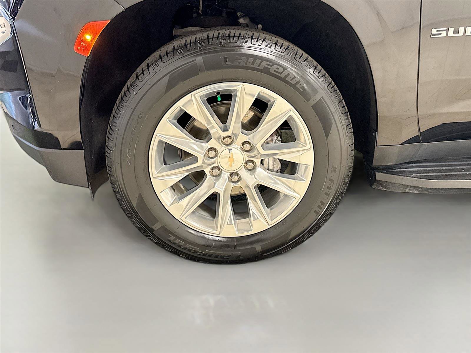 Used 2024 Chevrolet Suburban Premier AWD/4WD image 31
