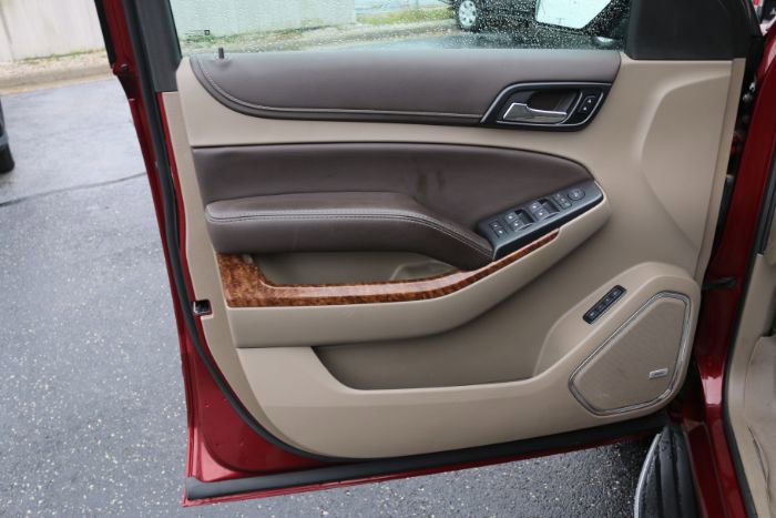 Used 2017 Chevrolet Suburban Premier image 20