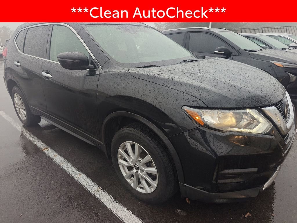 Used 2019 Nissan Rogue S w/ Special Edition Package image 3