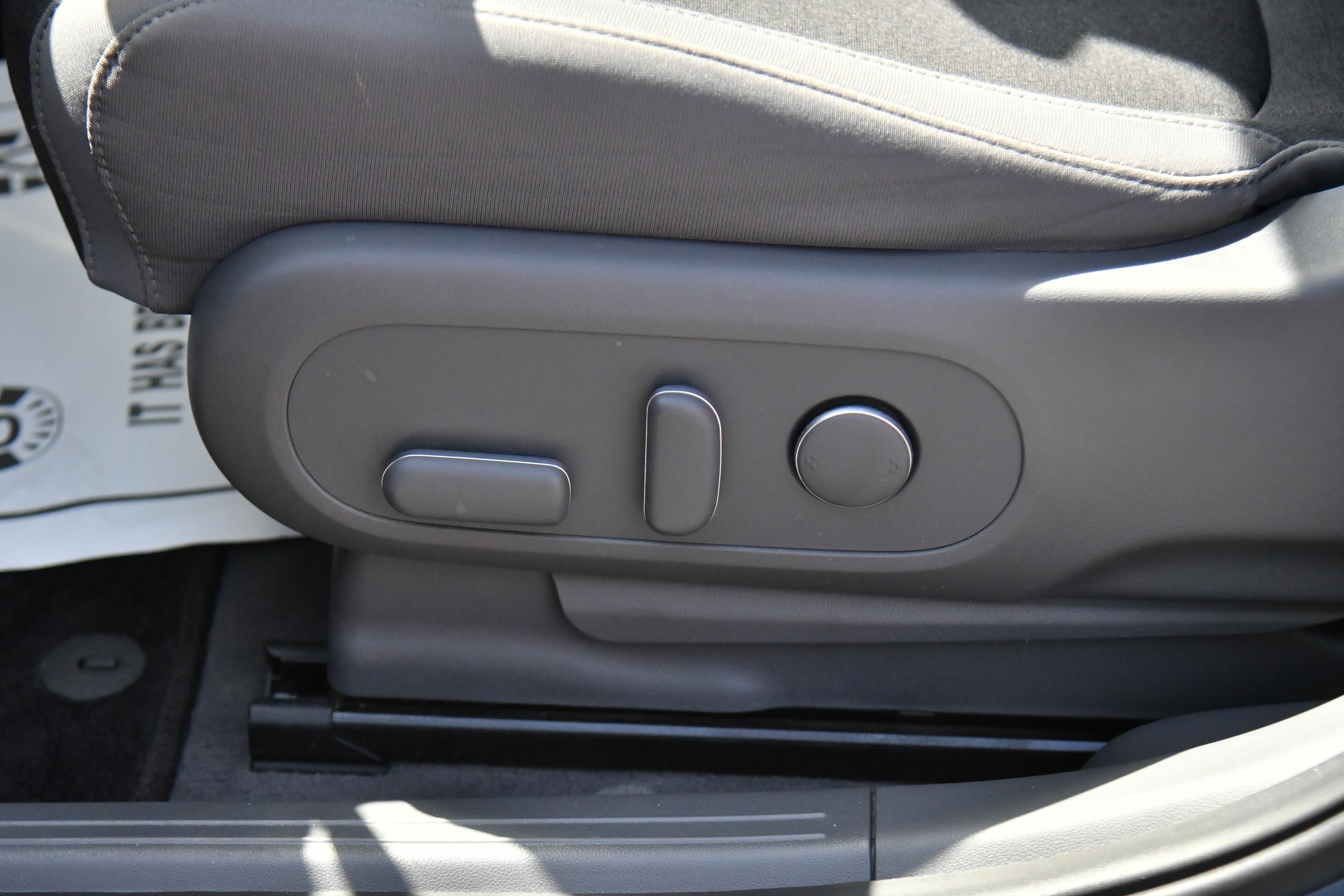 Used 2024 Hyundai Ioniq 5 SEL RWD image 17
