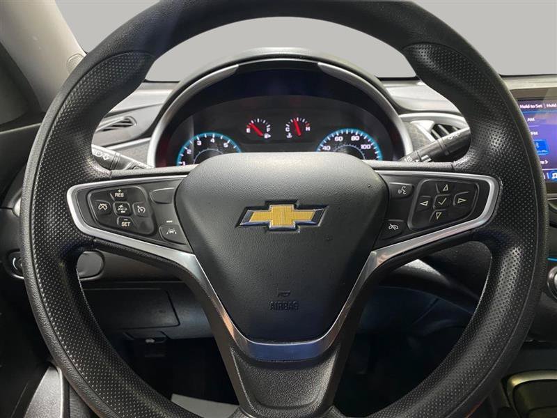 Used 2022 Chevrolet Malibu LS w/ Driver Confidence Package II FWD image 10