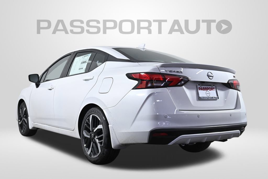 New 2025 Nissan Versa SR w/ Trunk Package image 4