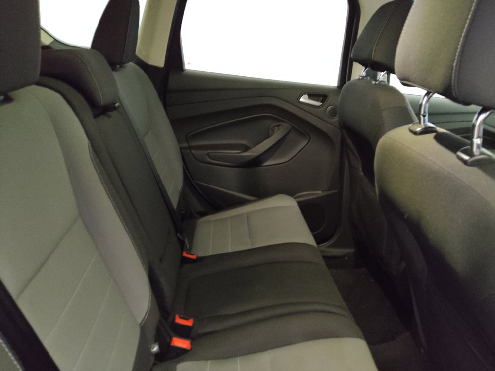 Used 2016 Ford Escape SE w/ Equipment Group 201A AWD/4WD image 19
