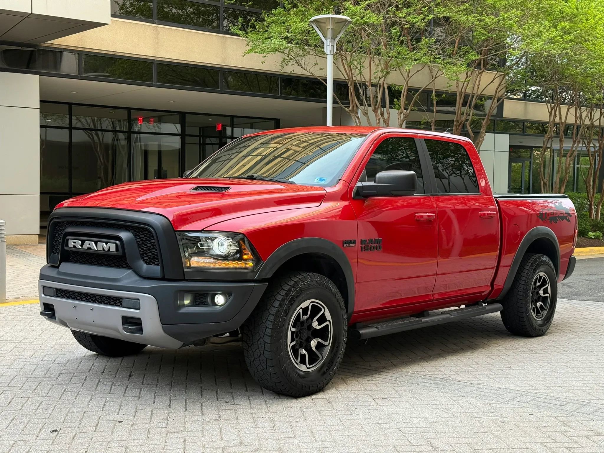 Used 2017 RAM 1500 Rebel w/ Luxury Group AWD/4WD image 4