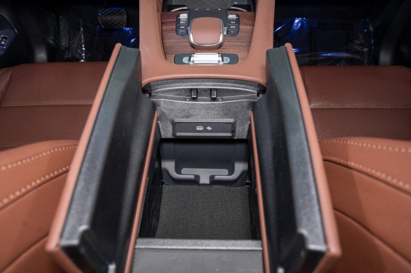 New 2026 Mercedes-Benz GLS 450 4MATIC image 24