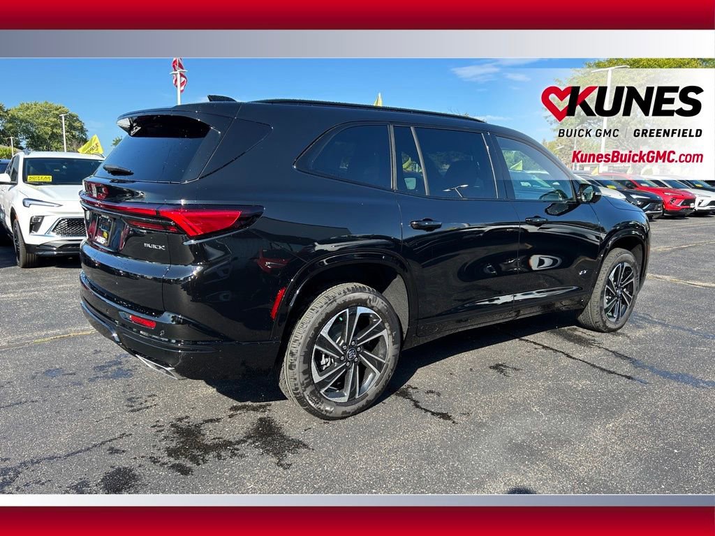 New 2026 Buick Enclave Sport Touring w/ LPO, Floor Liner Package image 17