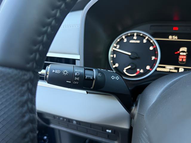 New 2026 Mitsubishi Outlander SE FWD image 14