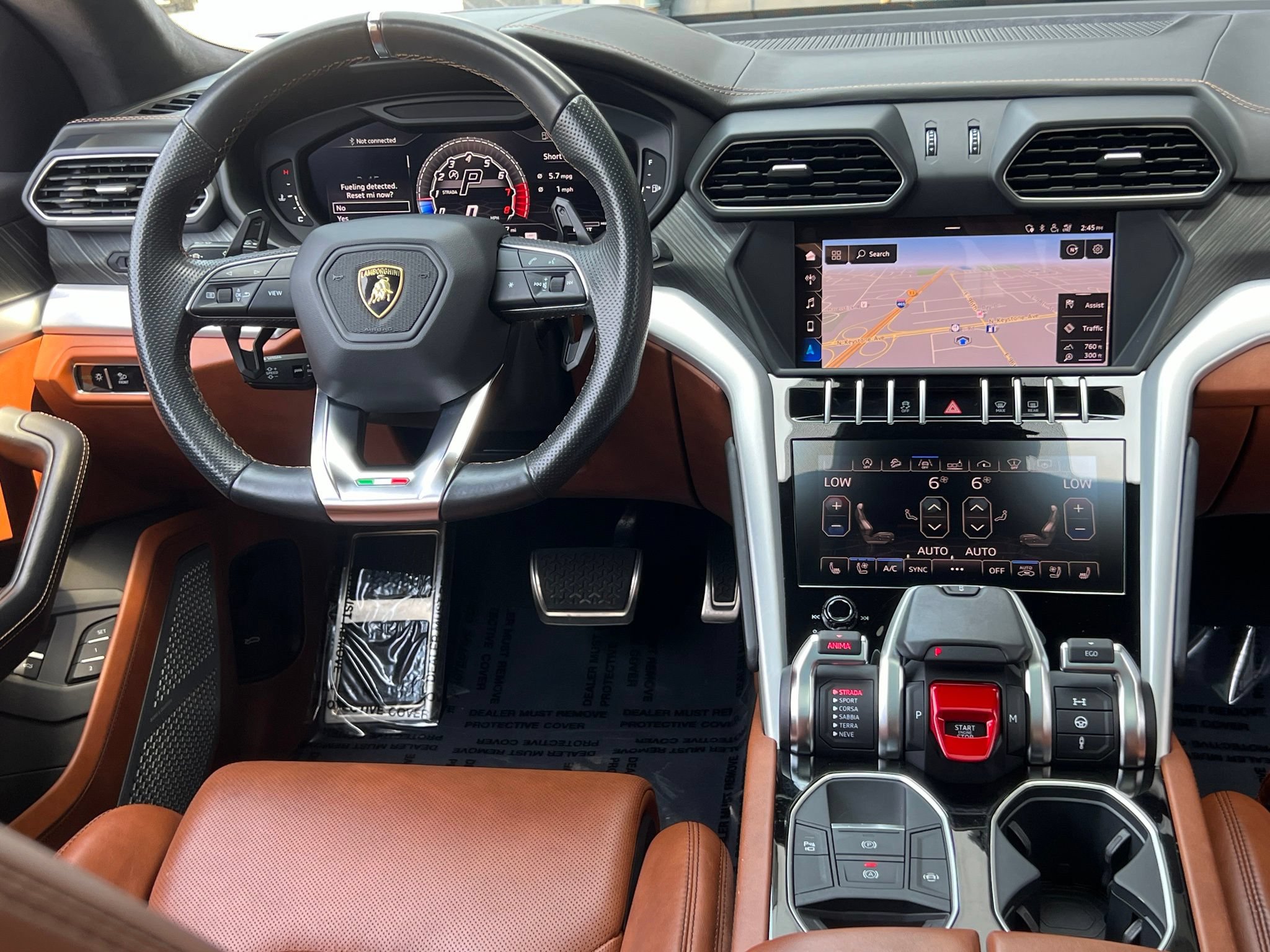 Used 2019 Lamborghini Urus AWD/4WD image 14