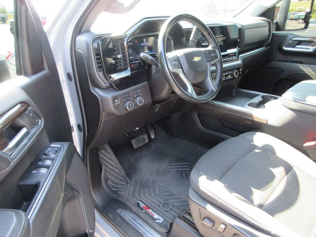 Certified 2024 Chevrolet Silverado 3500 LT w/ All Star Edition image 18